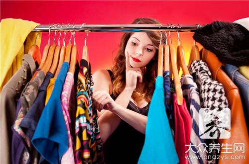 z6尊龙平台衣服褪色应该怎样处理？教给大